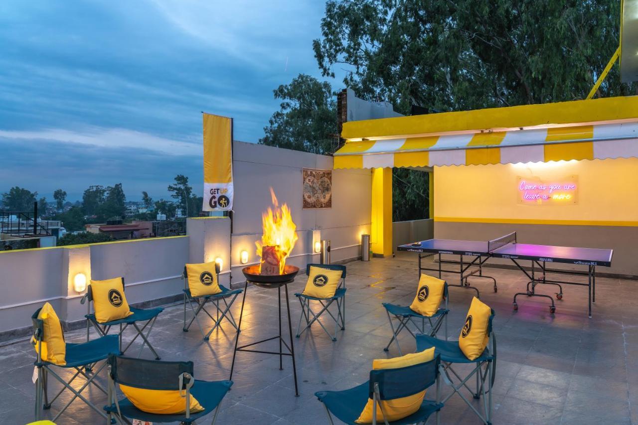 The Hosteller Dehradun Exterior foto
