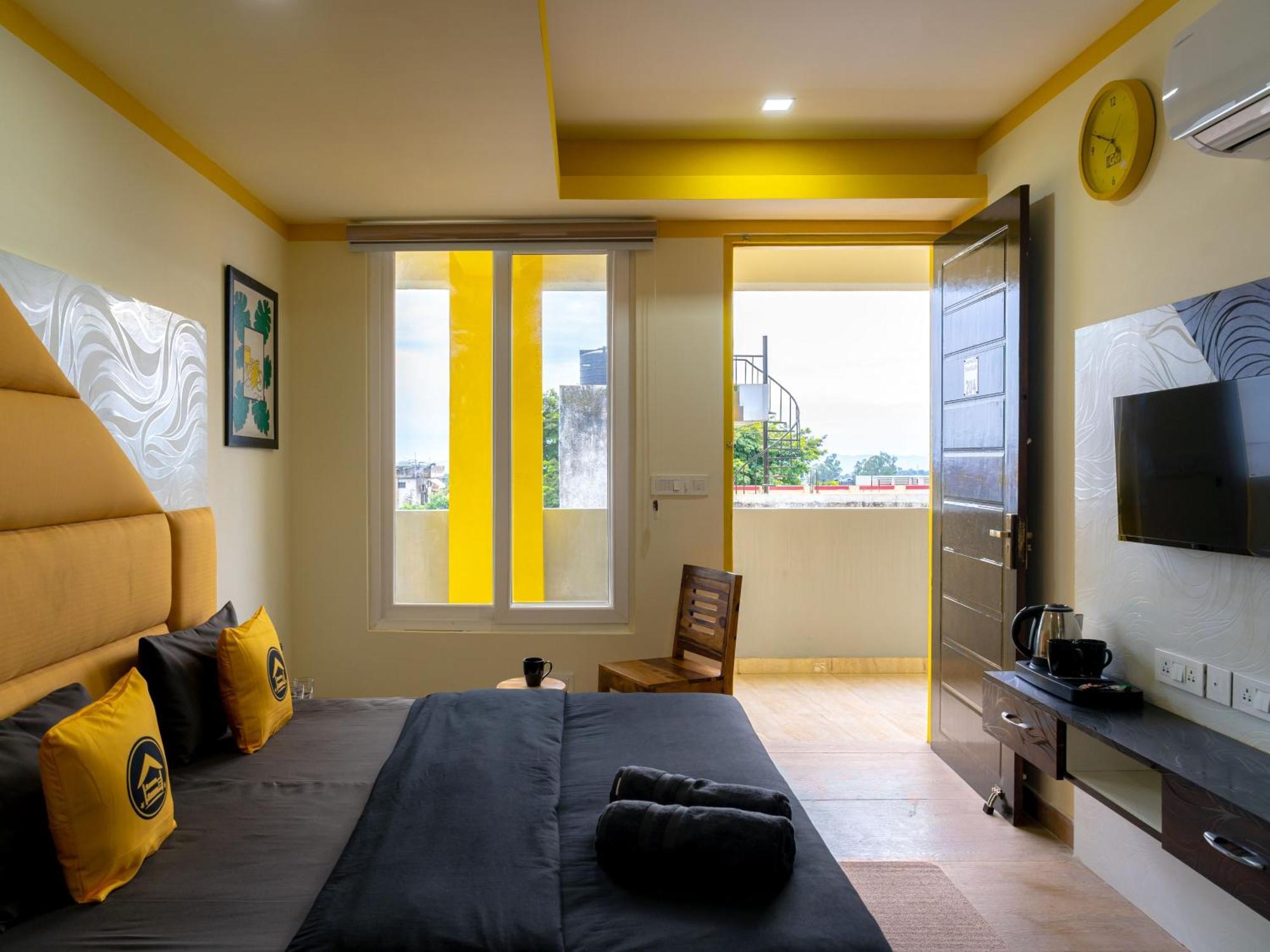 The Hosteller Dehradun Exterior foto