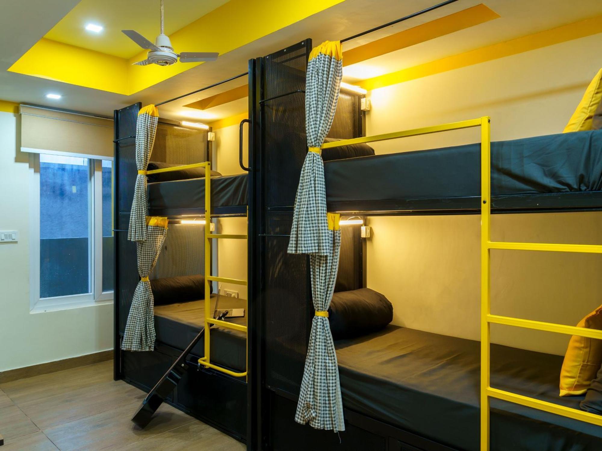 The Hosteller Dehradun Exterior foto